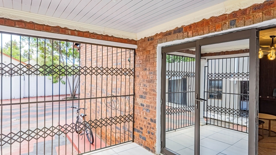 7 Bedroom Property for Sale in Mogwase Unit 4 North West